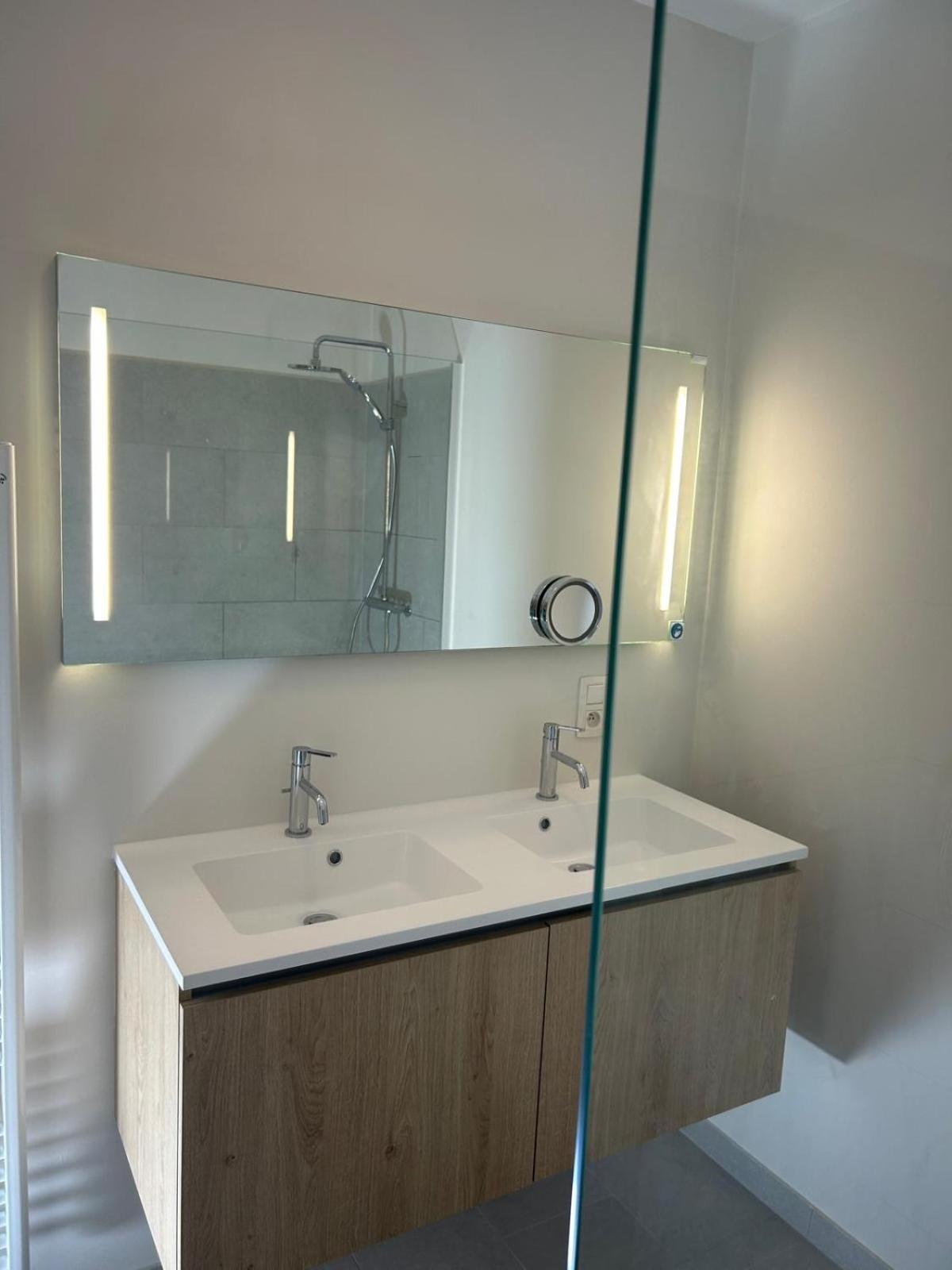 New Design Apartment In Bruxelles Esterno foto